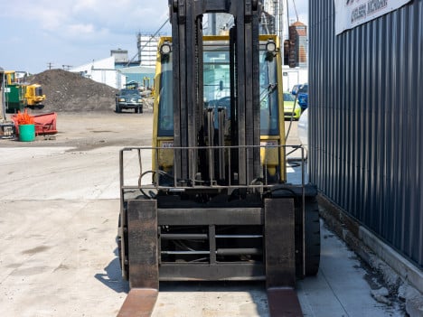 https://pub.imanpro.net/kdequip/photo/5346/ECcjC_3606Hyster942M-2.jpg