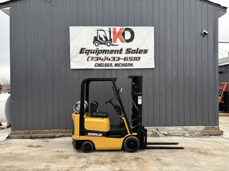 cat-gc15k-mast-forklift #5869