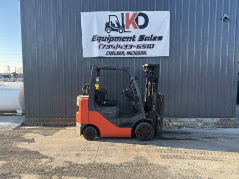  TOYOTA 8FGCU25 Mast Forklift #6188