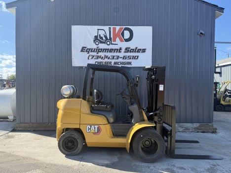 cat-gp40n1-mast-forklift #6292