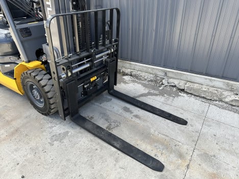 CASTLE LP5000 MAST FORKLIFT FOR SALE #6295