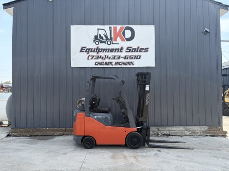 toyota-8fgcu18-mast-forklift #6526