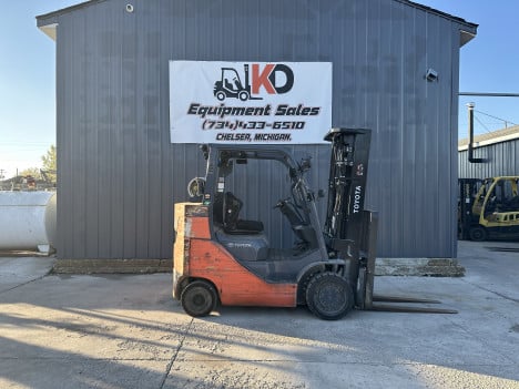  TOYOTA 8FGC35U-BCS Mast Forklift #6688