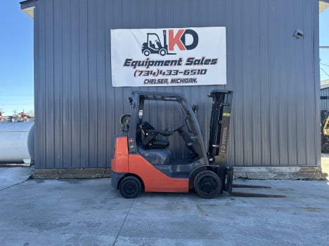  TOYOTA 8FGCU25 Mast Forklift #6720