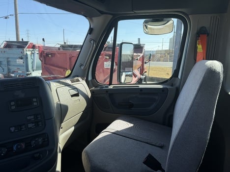https://pub.imanpro.net/landmark/photo/1008/15.jpg?20260916140752