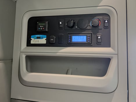 https://pub.imanpro.net/lawrence/photo/1526/TH_21.jpg?20260827150907