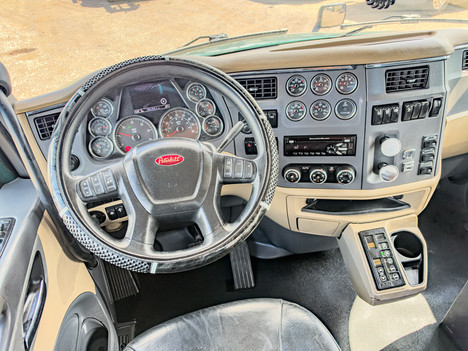 https://pub.imanpro.net/lawrence/photo/1555/TH_16.jpg?20261015144927