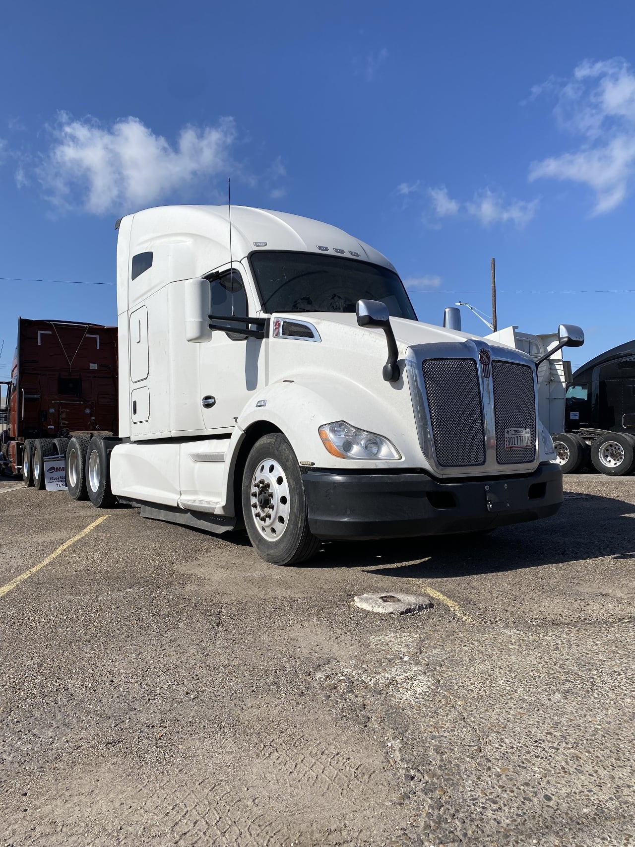 2022 KENWORTH T680 Sleeper #1216 2022 KENWORTH T680 Sleeper #1216