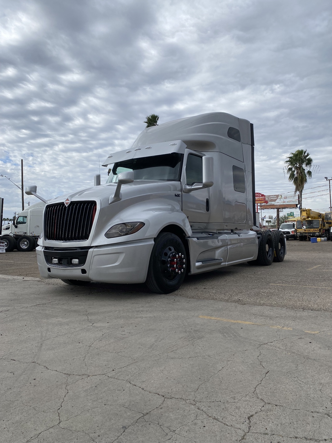 2020 INTERNATIONAL PROSTAR LT625 Sleeper #2898 2020 INTERNATIONAL PROSTAR LT625 Sleeper #2898