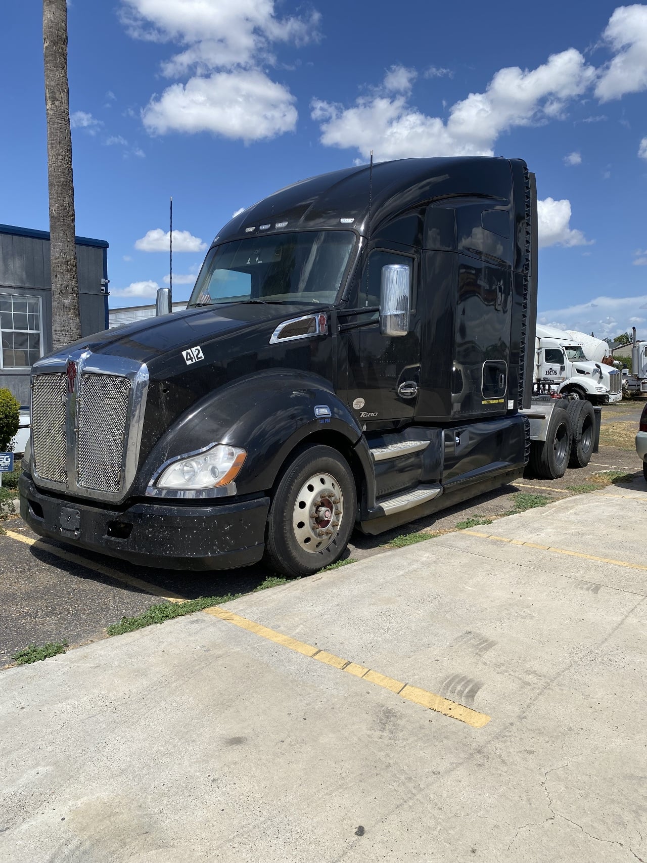 2020 KENWORTH T680 Sleeper #4036 2020 KENWORTH T680 Sleeper #4036