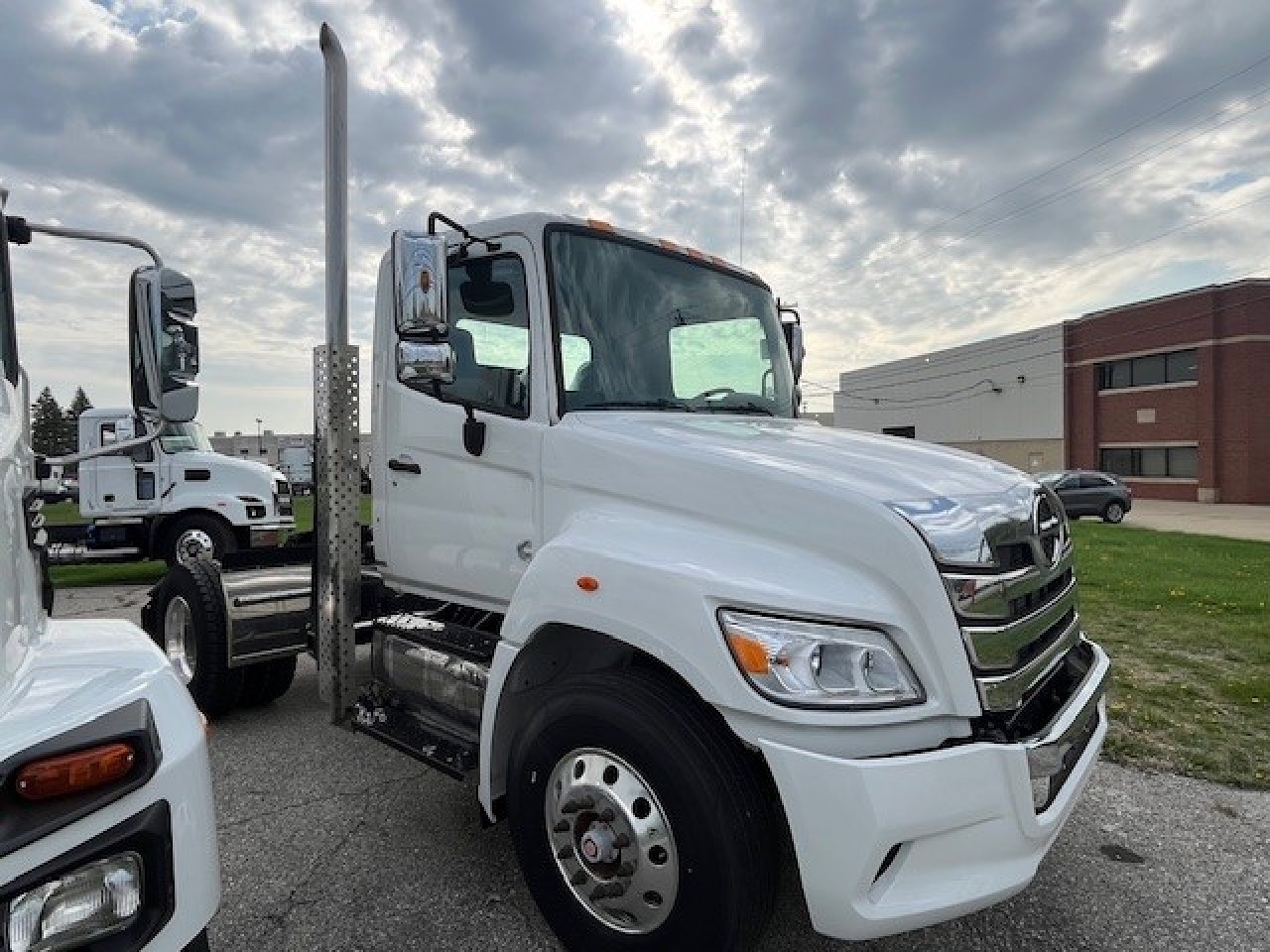 2025 HINO XL8 TRACTOR DAYCAB FOR SALE #314262