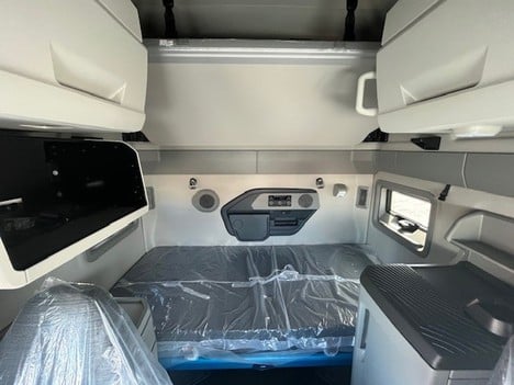 https://pub.imanpro.net/mktruck/photo/316375/TH_5.jpg?20260616140213