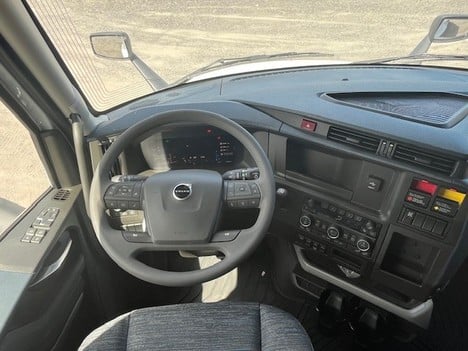 https://pub.imanpro.net/mktruck/photo/316382/TH_8.jpg?20260616142058