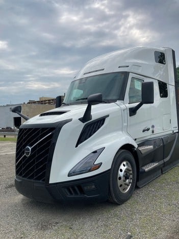 https://pub.imanpro.net/mktruck/photo/316751/TH_11.jpg?20260519145232