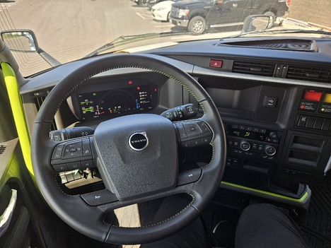 https://pub.imanpro.net/mktruck/photo/318482/TH_9.jpg?20250514210231