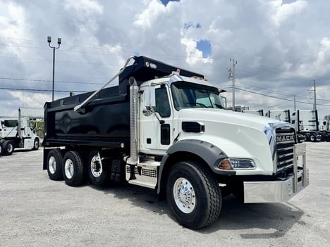 https://pub.imanpro.net/mktruck/photo/319510/TH_2.jpg?20260717183401
