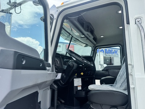 https://pub.imanpro.net/mktruck/photo/319510/TH_21.jpg?20260717183401