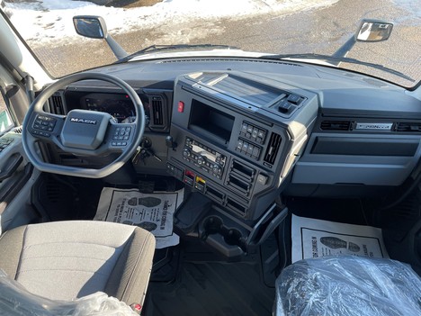 https://pub.imanpro.net/mktruck/photo/319783/TH_8.jpg?20251217201439