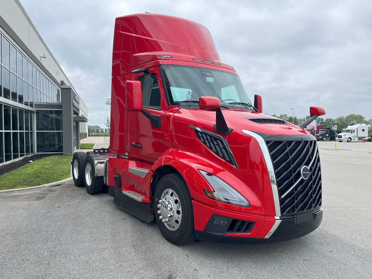 2026 VOLVO VNL64T300 DAYCAB FOR SALE #320189