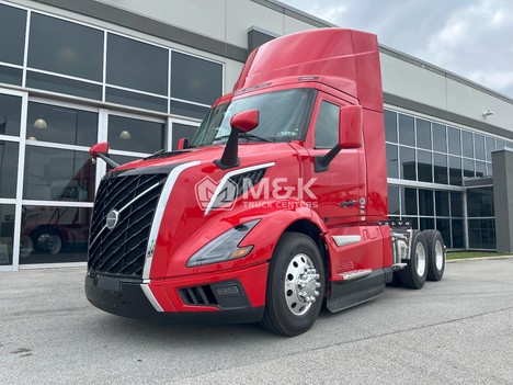 2026 VOLVO VNL64T300 DAYCAB FOR SALE #320189