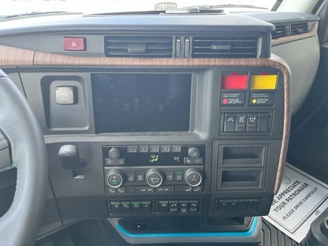 https://pub.imanpro.net/mktruck/photo/320228/TH_12.jpg?20250929175929