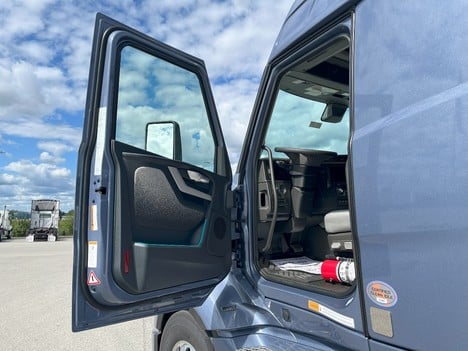 https://pub.imanpro.net/mktruck/photo/320236/TH_9.jpg?20250908170346