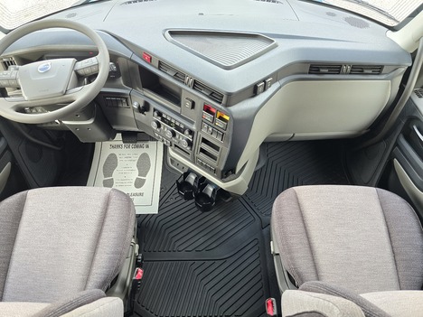 https://pub.imanpro.net/mktruck/photo/320276/TH_11.jpg?20250922125808