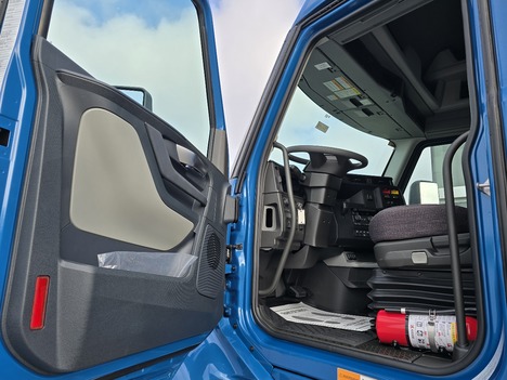 https://pub.imanpro.net/mktruck/photo/320276/TH_14.jpg?20250922125808