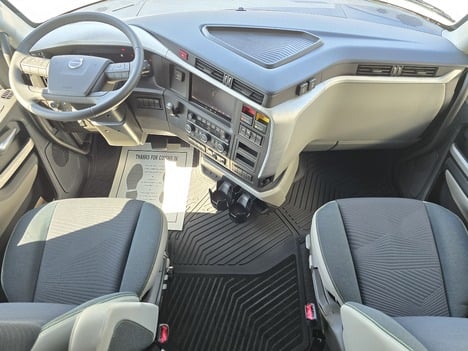 https://pub.imanpro.net/mktruck/photo/320279/TH_10.jpg?20250912182920