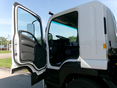 https://pub.imanpro.net/mktruck/photo/320335/TH_4.jpg?20260521124731
