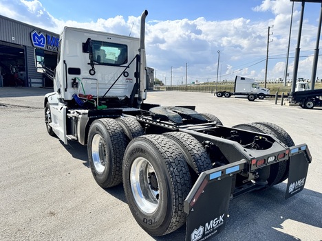 https://pub.imanpro.net/mktruck/photo/321085/TH_12.jpg?20260108210136