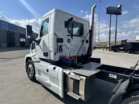 https://pub.imanpro.net/mktruck/photo/321085/TH_13.jpg?20260108210136