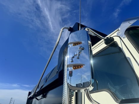 https://pub.imanpro.net/mktruck/photo/321452/TH_17.jpg?20260618131044