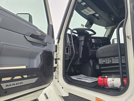 https://pub.imanpro.net/mktruck/photo/321686/TH_8.jpg?20251120151924