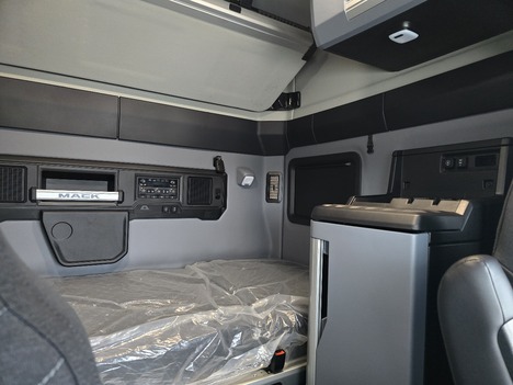 https://pub.imanpro.net/mktruck/photo/321716/TH_12.jpg?20251120213814