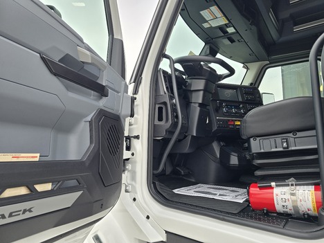 https://pub.imanpro.net/mktruck/photo/321716/TH_8.jpg?20251120213814