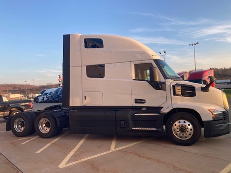 https://pub.imanpro.net/mktruck/photo/321785/TH_3.jpg?20251120213929