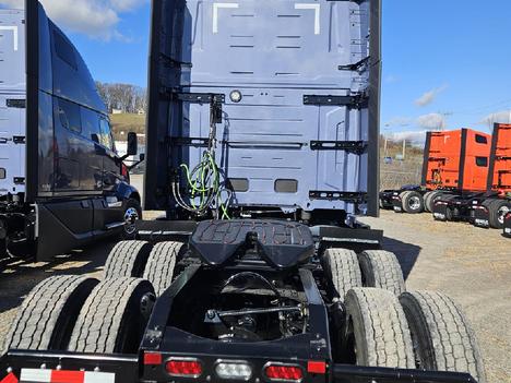 https://pub.imanpro.net/mktruck/photo/322338/TH_4.jpg?20260107204302