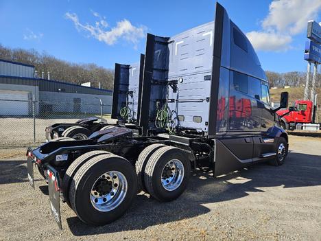 https://pub.imanpro.net/mktruck/photo/322338/TH_5.jpg?20260107204302