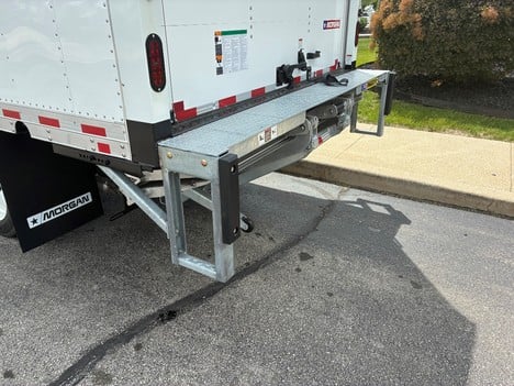 https://pub.imanpro.net/mktruck/photo/322656/TH_5.jpg?20260708214126