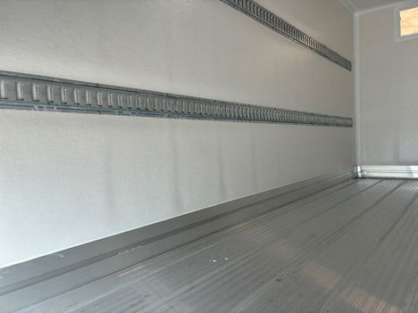 https://pub.imanpro.net/mktruck/photo/322669/TH_11.jpg?20260710205239