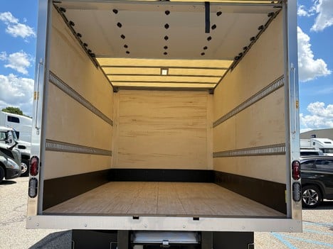 https://pub.imanpro.net/mktruck/photo/322706/TH_5.jpg?20260615193143