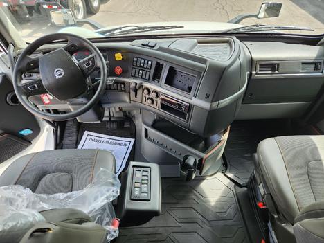 https://pub.imanpro.net/mktruck/photo/322749/TH_2.jpg?20260414175208