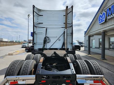 https://pub.imanpro.net/mktruck/photo/322749/TH_8.jpg?20260414175208
