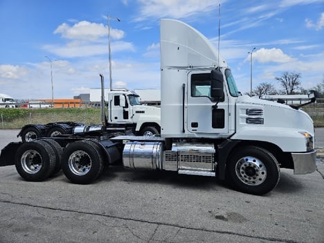 https://pub.imanpro.net/mktruck/photo/322786/TH_5.jpg?20260610185611