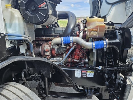 https://pub.imanpro.net/mktruck/photo/322786/TH_7.jpg?20260610185611