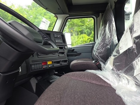 https://pub.imanpro.net/mktruck/photo/322931/TH_5.jpg?20260710192209