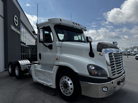 https://pub.imanpro.net/mktruck/photo/323249/TH_3.jpg?20260414174101