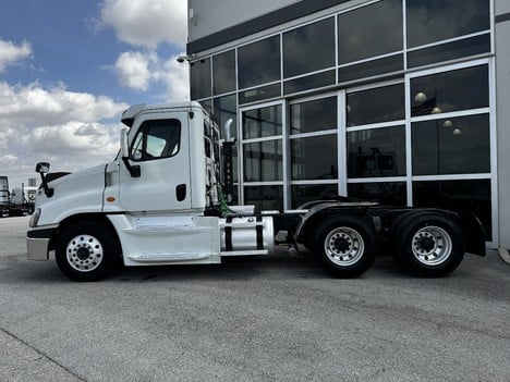 https://pub.imanpro.net/mktruck/photo/323249/TH_9.jpg?20260414174101
