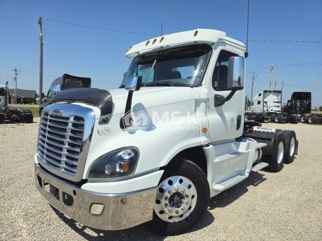 https://pub.imanpro.net/mktruck/photo/323256/TH_1.jpg?20260515215959